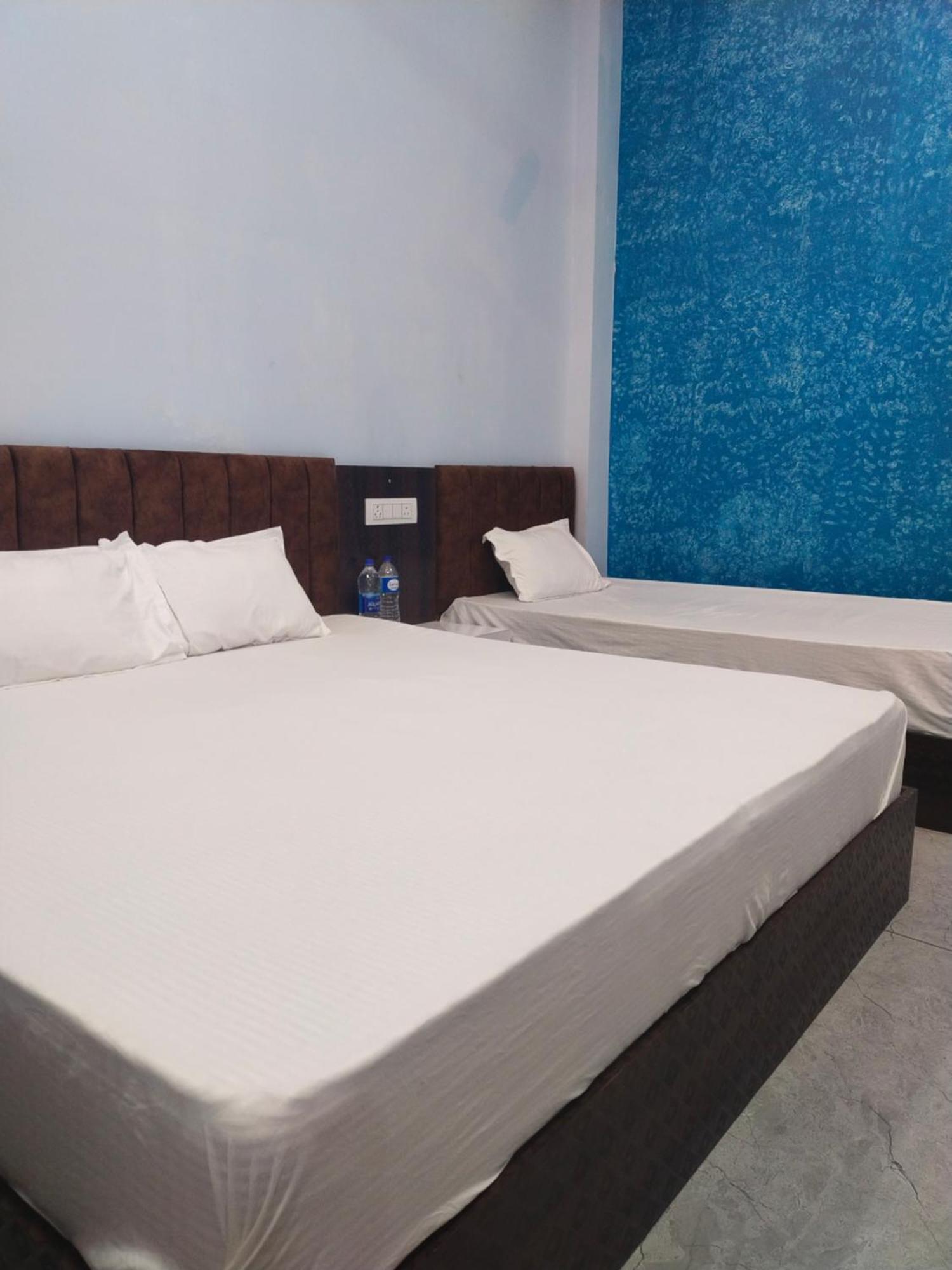 אויאיין Anant Home Stay מראה חיצוני תמונה